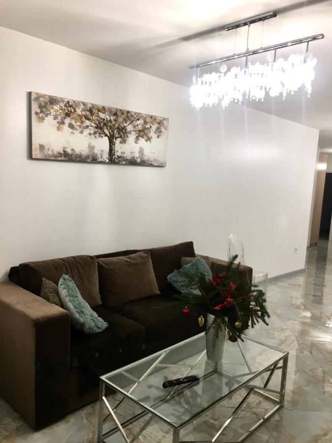 4-Room Jacuzzi Apartment Lemberg Exterior foto